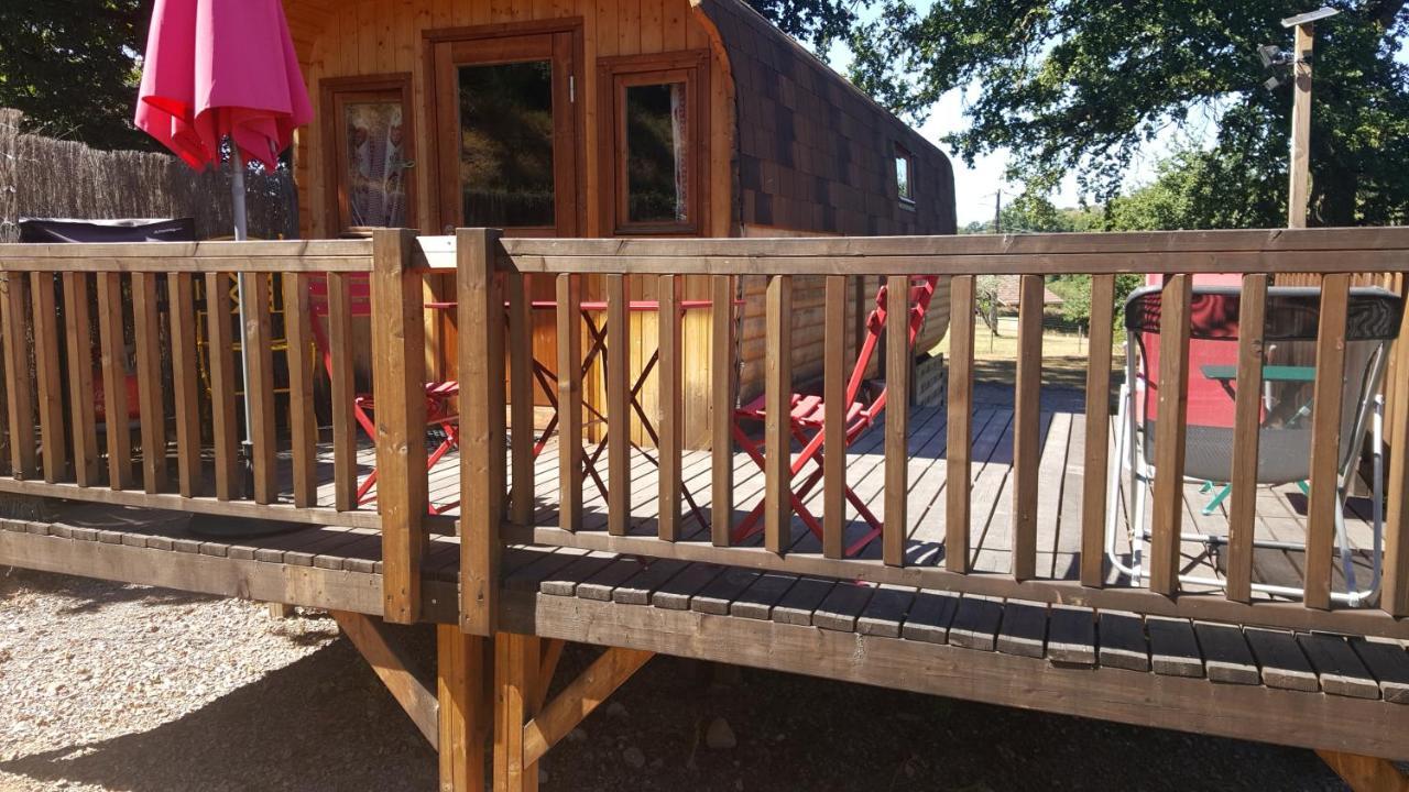 Hotel Ma Roulotte Sous Les Chenes "La Passionnee" Raon-aux-Bois Exterior foto